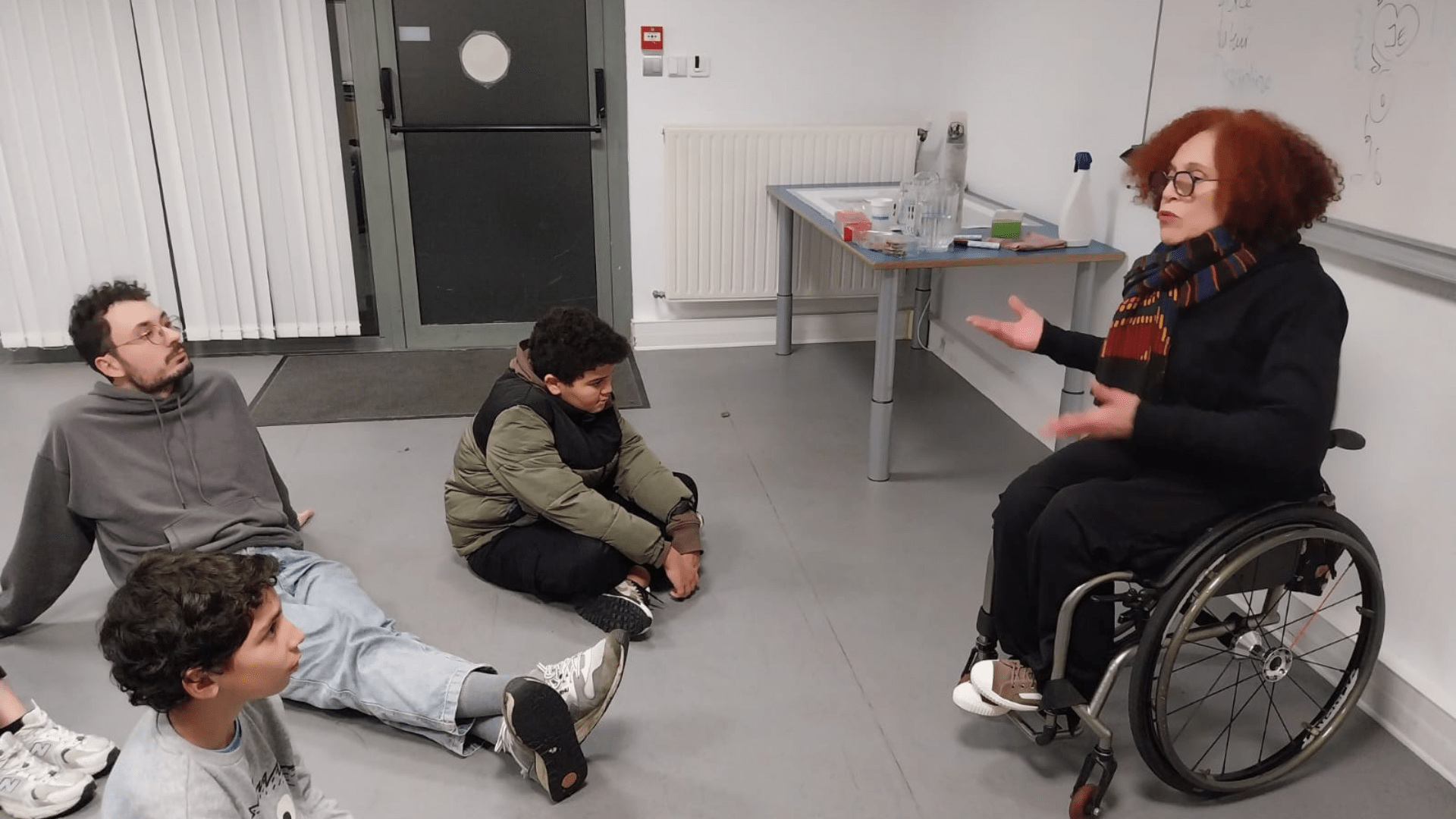 Intervention de la sportive Hadda Guerchouche pour sensibiliser les jeunes au sport féminin